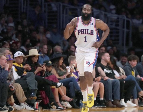 何影响表现 何影响表现