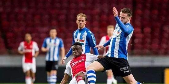 球场上的注 球场上的注