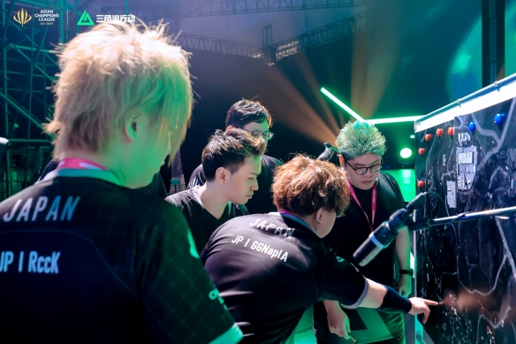 森纳近年来 森纳近年来