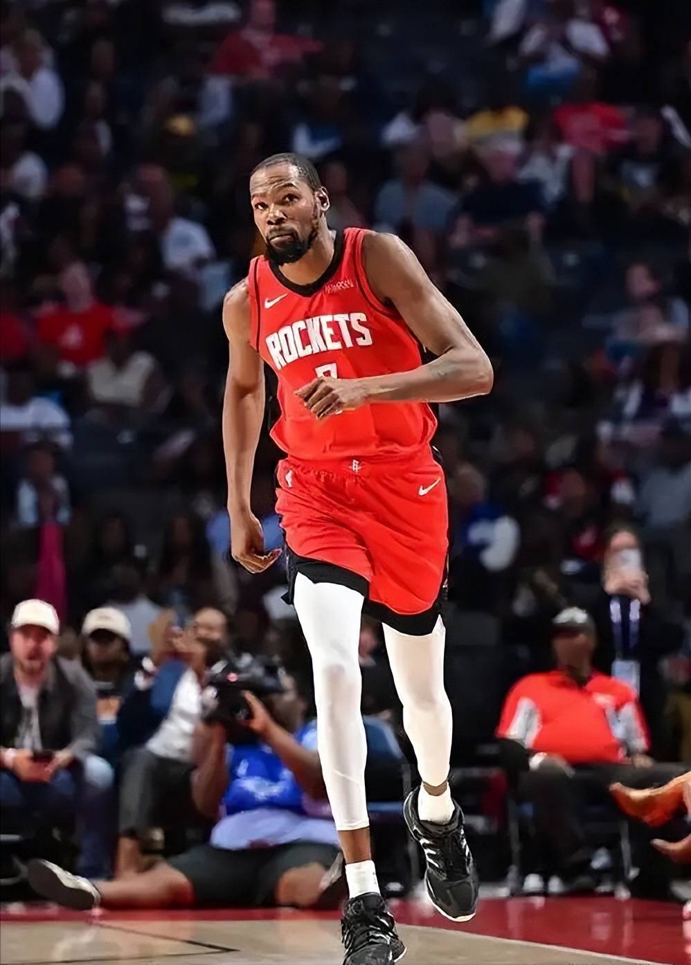 东欧强调强 东欧强调强